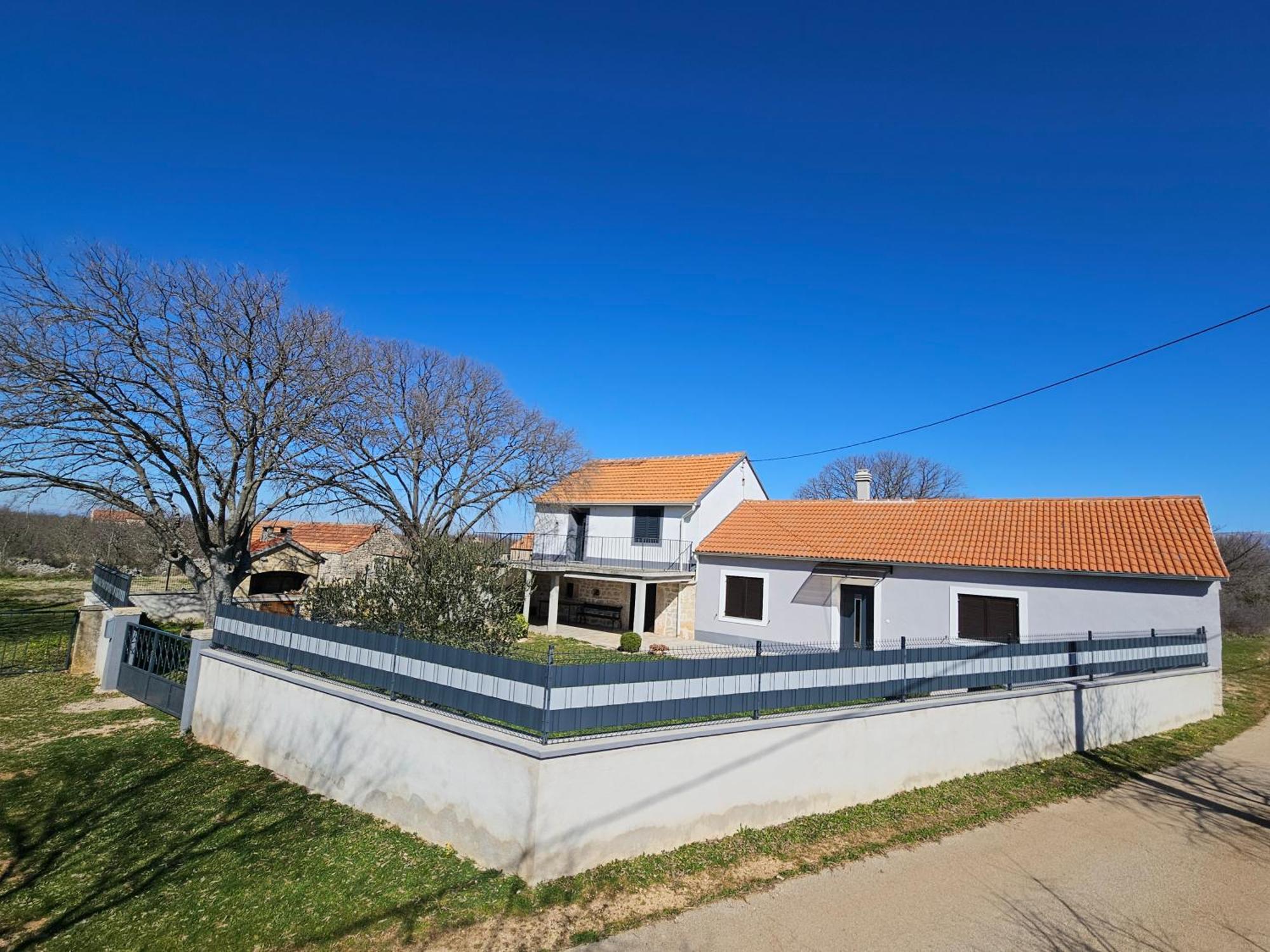 Holiday Home Nena Дрниш Екстер'єр фото
